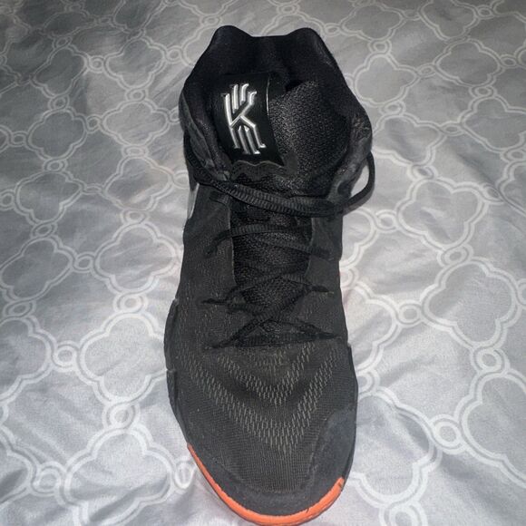Nike Kyrie 4 Men’s 11.5 Basketball Shoes Black Silver Orange 943806-010 main image 6